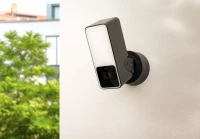 6. Eve Outdoor Cam - Zewnętrzna Kamera Monitorująca Z Czujnikiem Ruchu
